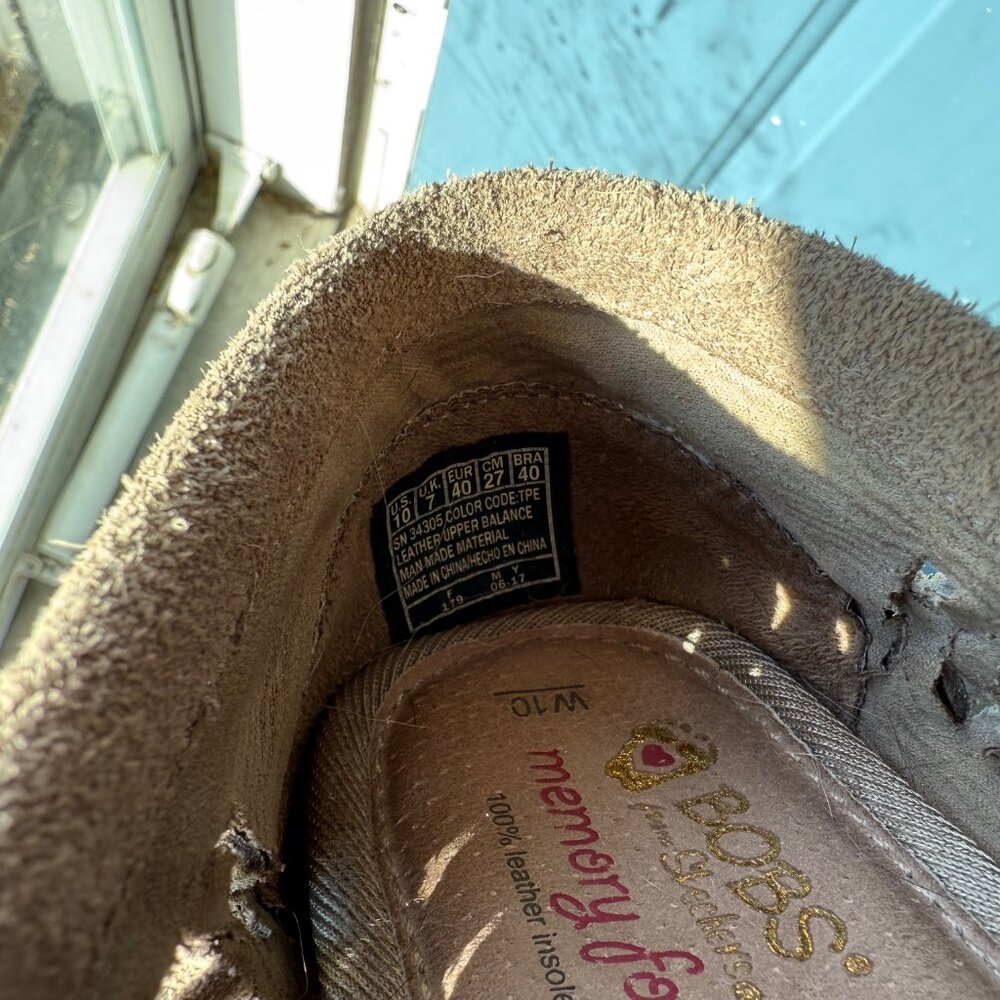 Suede Bobs Size 10 Memory Foam - Picture 6 of 7